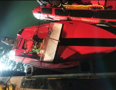 Miniatura: Płetwonurkowie z Hiszpanii w Zatoce...