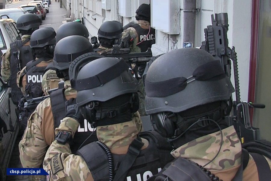 Policjanci zlikwidowali agencje towarzyskie w Poznaniu 