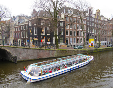 Miniatura: Restauracje w Amsterdamie wprowadzają...