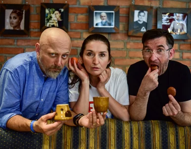 Miniatura: Mumio: Robienie żartów z polityki jest jak...