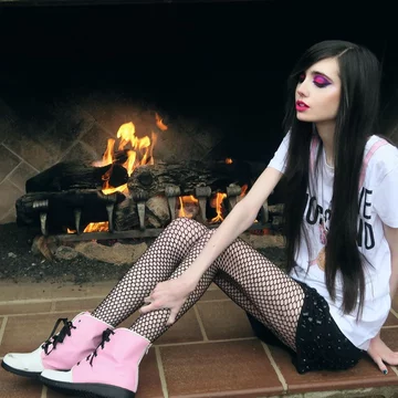 Eugenia Cooney 