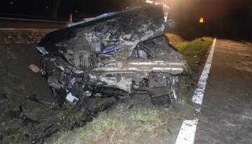 Nietrzeźwy kierowca rozbił auto i wjechał do rowu 