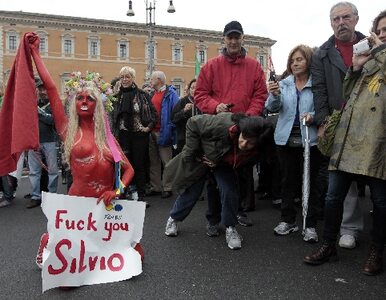 Miniatura: Demonstracja w Rzymie. "Berlusconi musi...