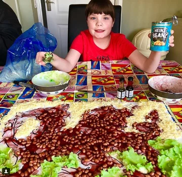 Praca Nathana Wyburna 