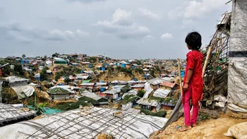 Obóz w Bangladeszu przed pożarem 