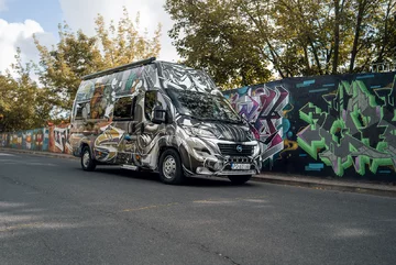 Streetartowy Fiat Ducato 