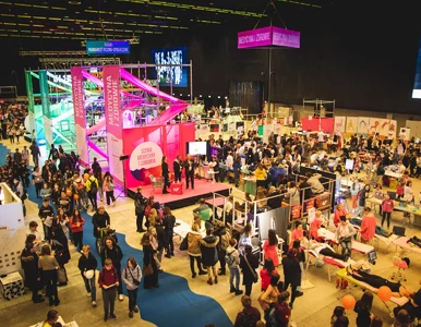 Miniatura: W świecie skoncentrowanym tylko na wiedzy