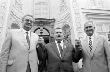 (fot. wykop/ lechwalesa)