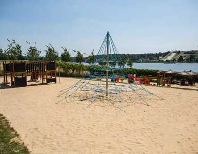 Miniatura: Antyszczepionkowcy mieli wywołać alarm...