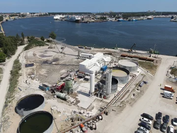 Prace na terenie budowy tunelu pod Świną 