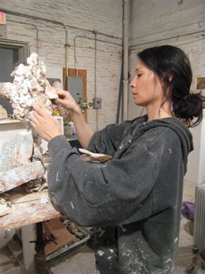 Miniatura: Aktorka Lucy Liu spełnia się jako...