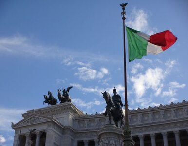 Miniatura: Włochów sposób na kryzys? Powrót monarchii