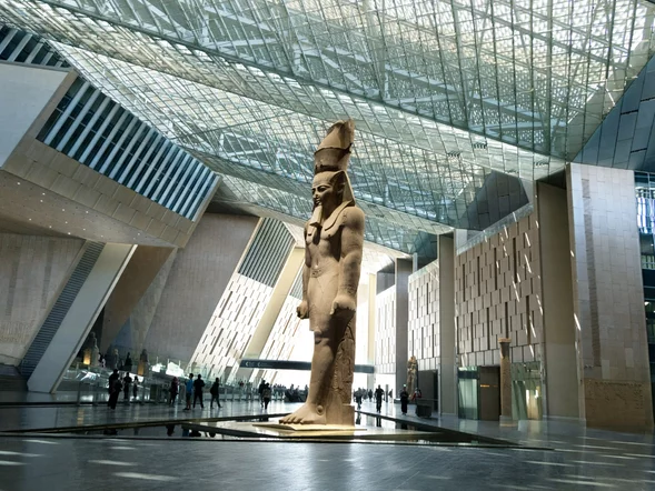 Miniatura: Trzy tysiące lat w dwie godziny. Ta...