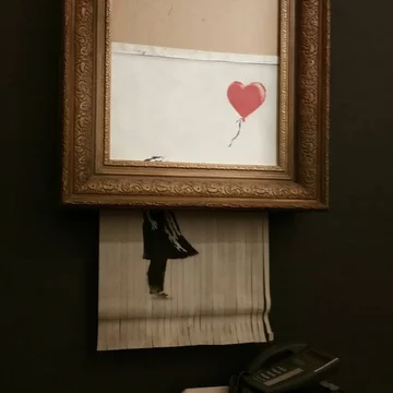 Niszczące się dzieło Banksy'ego 