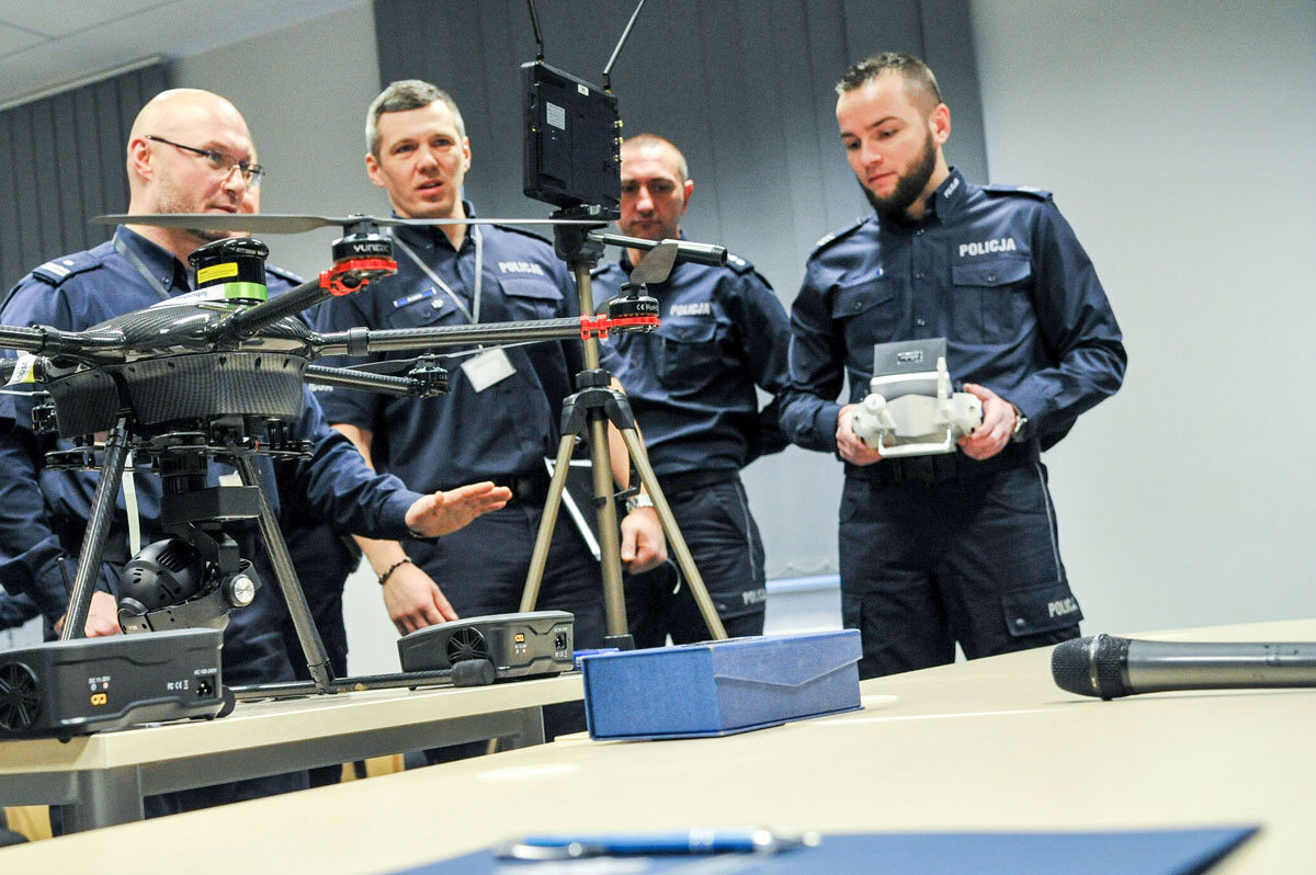 Specjalistyczny dron trafia do lubuskiej policji 