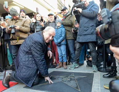 Miniatura: Jerzy Stuhr w szpitalu. „GW”...