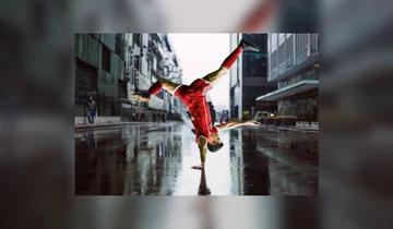 Robert Lewandowski breakdance 