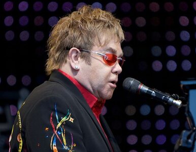 Miniatura: Wpadka Eltona Johna. Nazwał pracownicę...