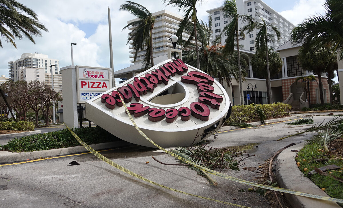 Logo lokalnego targowiska przeniesione przez huragan Irma 