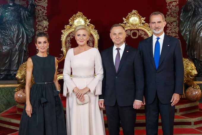 Pałac Królewski w Madrycie, 2022 rok. Prezydent Andrzej Duda z małżonką oraz Para Królewska Hiszpanii – Król Filip VI i Królowa Letycja