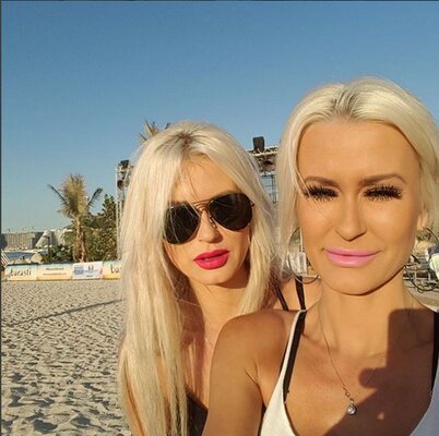Miniatura: Siostry Sasha i Alena Parker - prawniczki...