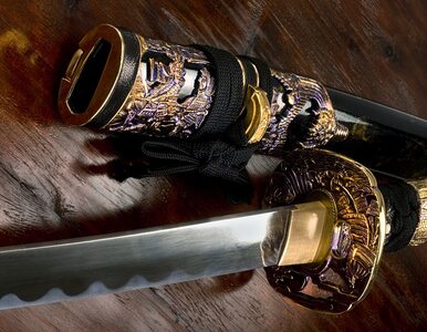 Miniatura: Aktor ugodzony samurajskim mieczem w...