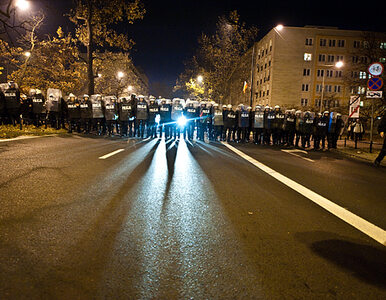 Miniatura: Policjant kopał po głowie. Jest śledztwo