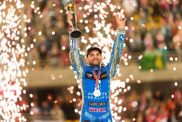 Bartosz Zmarzlik po&nbsp;raz czwarty został mistrzem świata w&nbsp;cyklu Speedway Grand Prix 2023