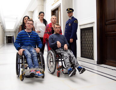 Uczestniczył w proteście niepełnosprawnych. Zdobył mandat radnego w Toruniu