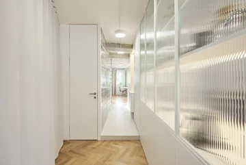Mieszkanie bez klasycznych ścian i podziałów, projekt RDTH 