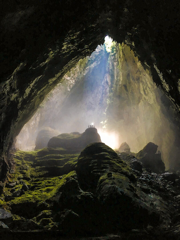 Hang Son Doong w Wietnamie. We wnętrzu największej jaskini na świecie 