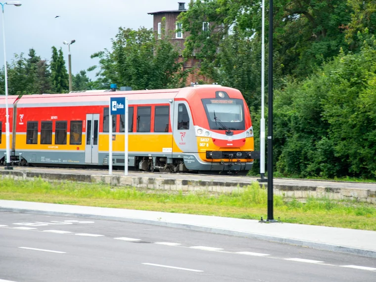 Tańsze bilety na pociąg. Pasażerowie zyskają 25 proc. rabatu