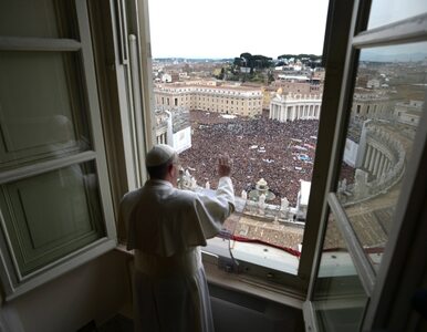Miniatura: Papież ma białego iPada. Miał być...