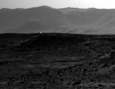 Miniatura: Niezwykły słup światła na Marsie. Dowód na...