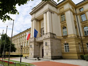 Miniatura: Nagła akcja przed KPRM. Kobieta...