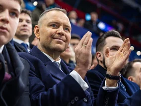 Miniatura: Burza w sieci po deklaracji Nawrockiego....