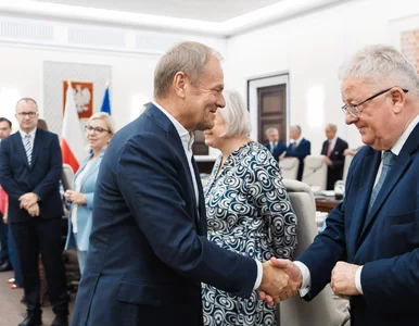 Miniatura: Problematyczne oskładkowanie umów. Rząd...