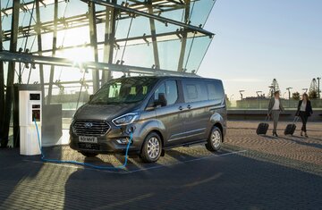 Ford Transit w&nbsp;wersji osobowej