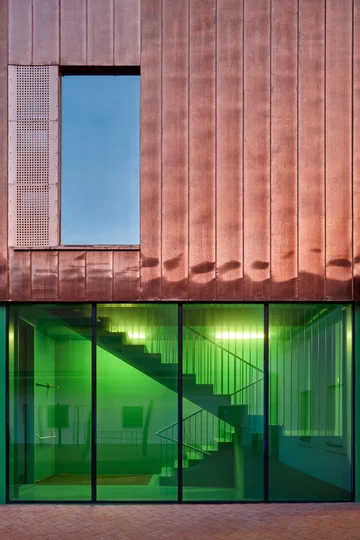 Podstawówka w dawnej plebanii, projekt Public Atelier oraz FUUZE Linka, szkoła, plebania