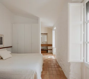 Remont domu rybaka w Hiszpanii, projekt Bea Portabella + Jordi Pagès 