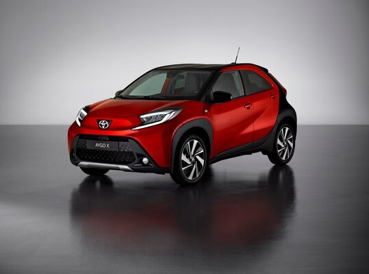Miniatura: Toyota Aygo X