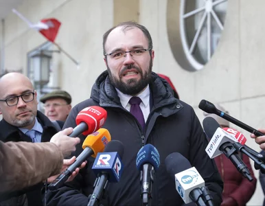 Miniatura: Poseł PiS usłyszał zarzut, broni go...