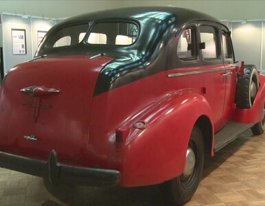 Miniatura: Wystawa dawnych aut w Warszawie. Zobacz