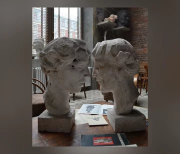 Pracownia Karola Tchorka przy ulicy Smolnej w Warszawie Pracownia Karola Tchorka, Tchorek