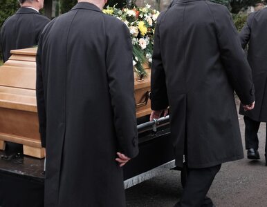 Miniatura: Śmierć podczas pogrzebu. Tragedia w...