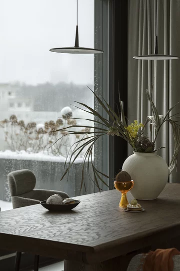 Ciepłe wnętrze zaprojektowane przez Poco Design 