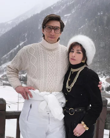 Lady Gaga i Adam Driver na planie filmu „House of Gucci” 