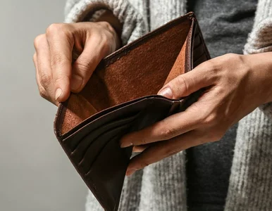 Miniatura: Pożyczyła 2000 zł, musiała oddać 10 razy...