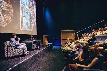 Gdynia Design Days to jedno z najważniejszych wydarzeń poświęconych wzornictwu w Polsce. Tegoroczna edycja prezentuje projekty pokazujące, jak współczesny design odpowiada na wyzwania związane z ekologią, dostępnością i jakością życia 