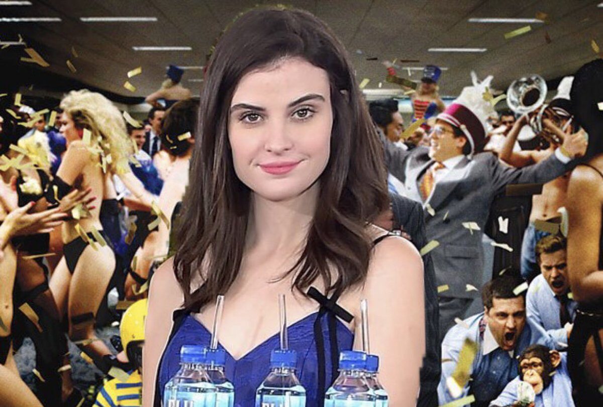 Mem z FIJI Water Girl 